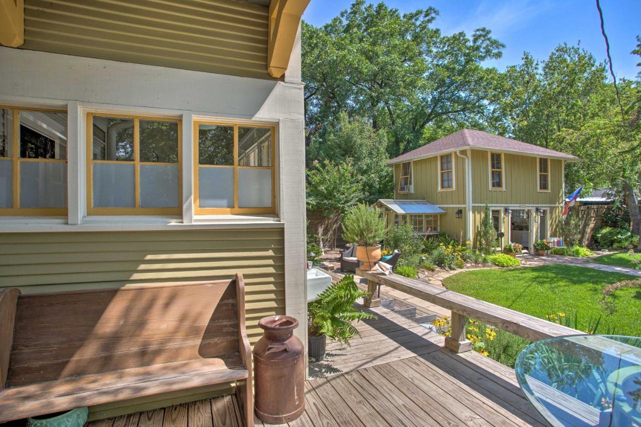Historic Fort Worth Cottage With Shared Pool! Exterior photo