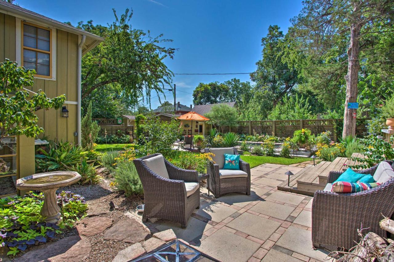 Historic Fort Worth Cottage With Shared Pool! Exterior photo